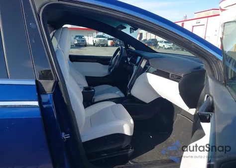 2019 Tesla Model X 100D/75D/Long Range from USA, damaged, VIN 5YJXCAE23KF192296